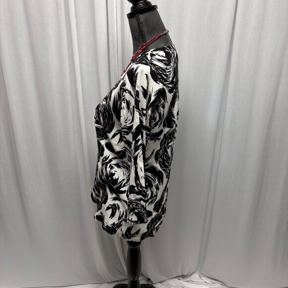 AB Studio Sweater Womens Size Large Black White Floral Button Front Cardigan - Picture 3 of 8